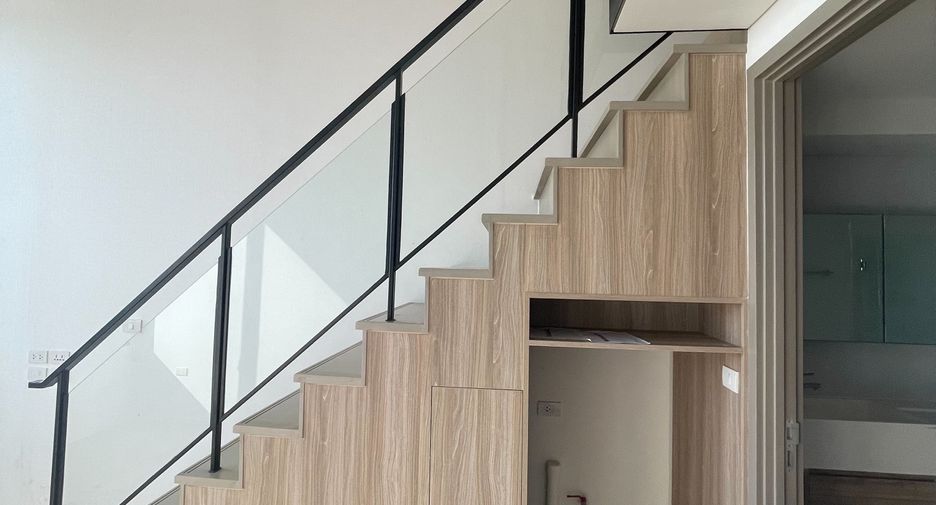 For sale 1 bed condo in Phra Khanong, Bangkok
