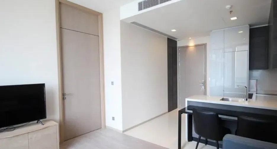 For rent 1 bed condo in Watthana, Bangkok