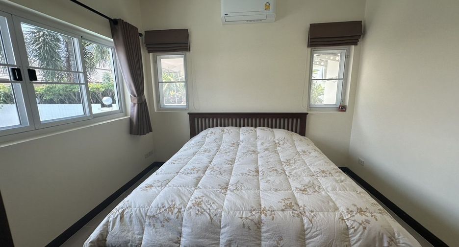 For sale 3 bedrooms villa in Hua Hin, Prachuap Khiri Khan