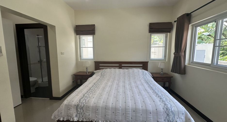 For sale 3 bedrooms villa in Hua Hin, Prachuap Khiri Khan