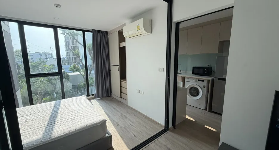 For rent 1 bed condo in Phra Khanong, Bangkok