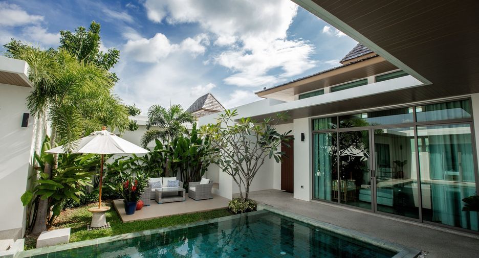 For sale 3 bedrooms villa in Thalang, Phuket