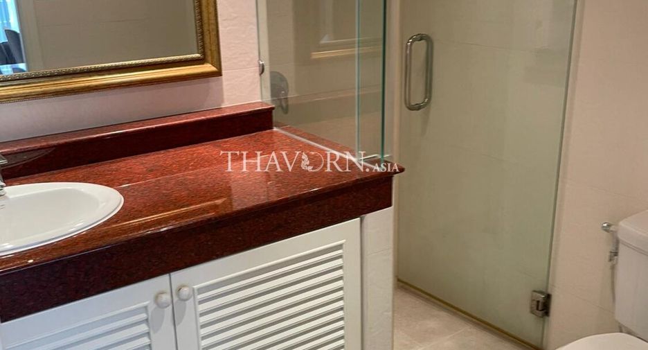 For sale 2 bedrooms condo in Pratumnak, Pattaya