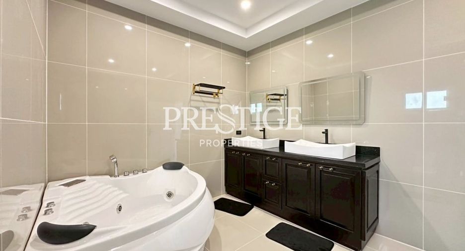 For rent and for sale 6 bedrooms house in South Pattaya, Pattaya