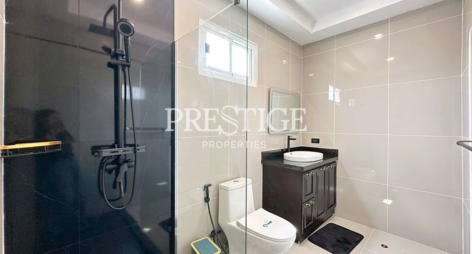 For rent and for sale 6 bedrooms house in South Pattaya, Pattaya