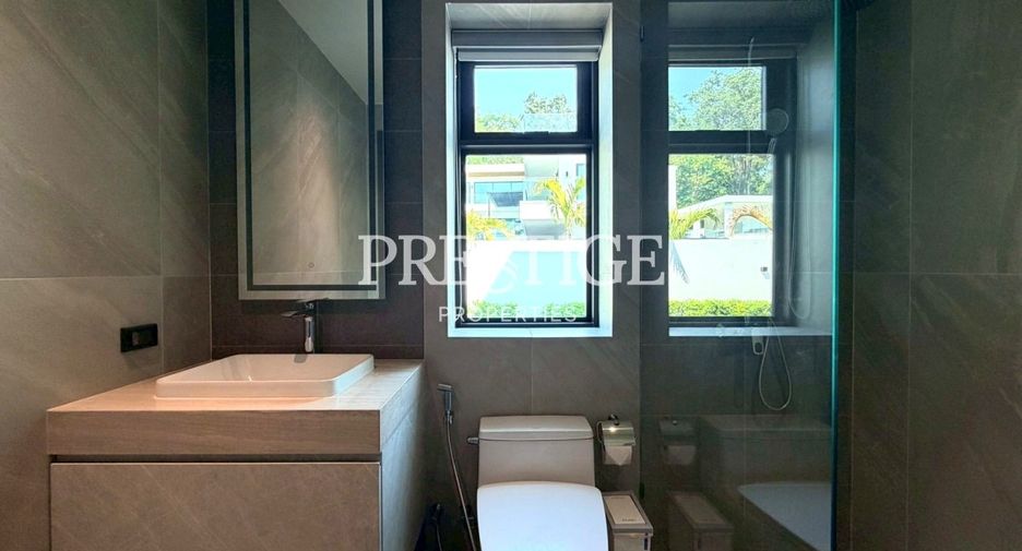 For sale 5 bedrooms house in Bang Lamung, Chonburi