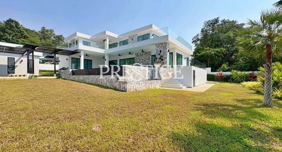 For sale 5 bedrooms house in Bang Lamung, Chonburi