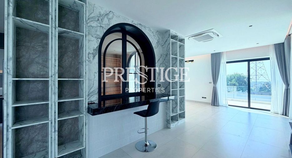 For sale 5 bedrooms house in Bang Lamung, Chonburi