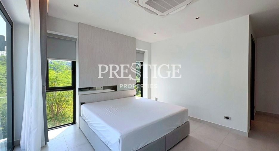 For sale 5 bedrooms house in Bang Lamung, Chonburi
