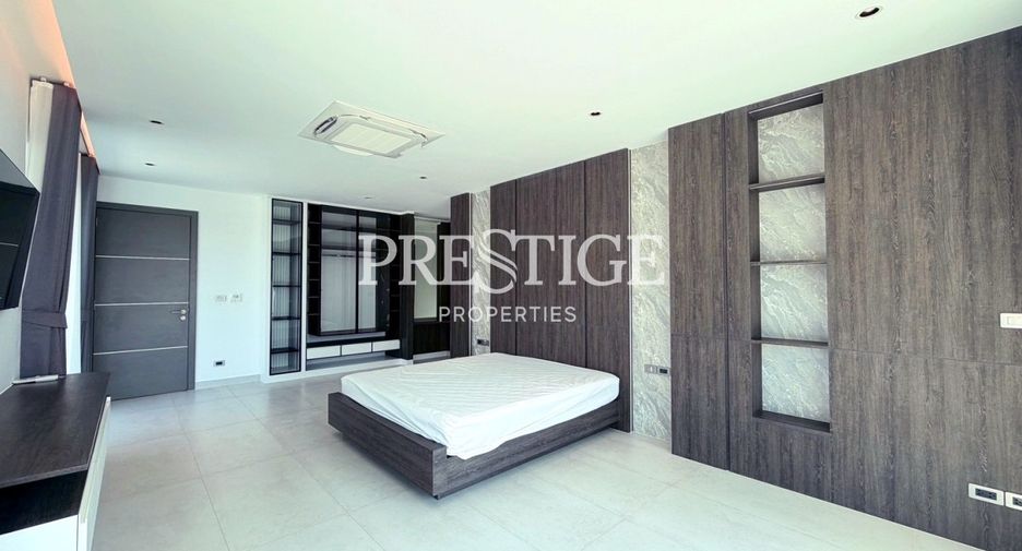 For sale 5 bedrooms house in Bang Lamung, Chonburi