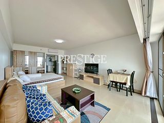 Wohnung zum Kauf mit Studio in Bang Lamung, Chonburi