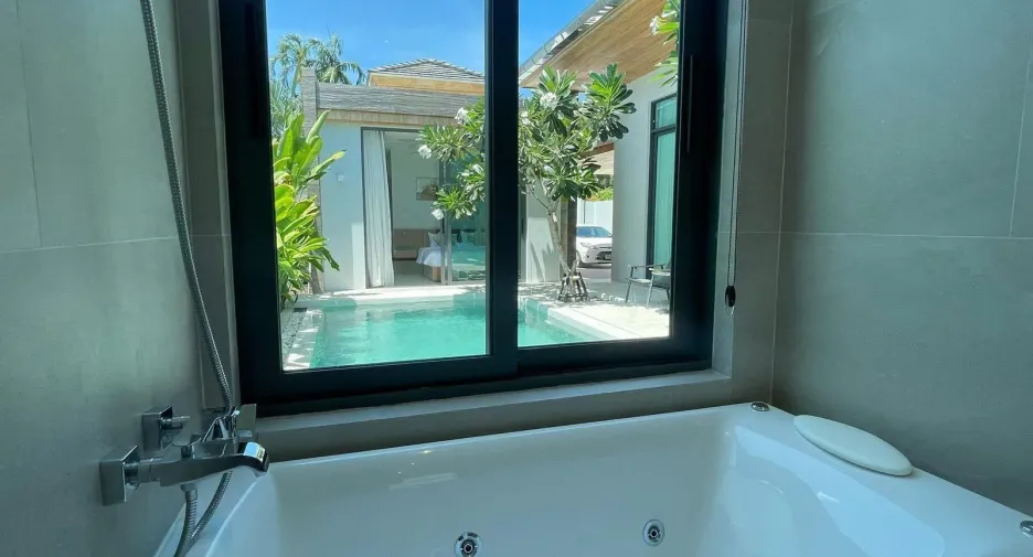 For rent 3 bedrooms villa in Mueang Phuket, Phuket