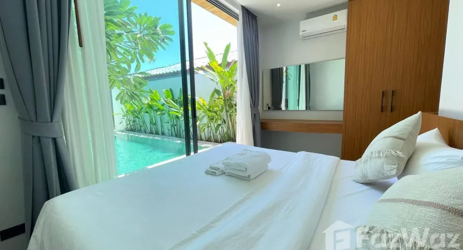 For rent 3 bedrooms villa in Mueang Phuket, Phuket