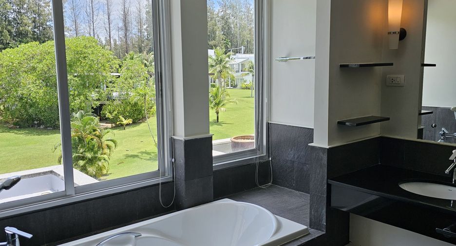 For rent 3 bedrooms house in Thalang, Phuket