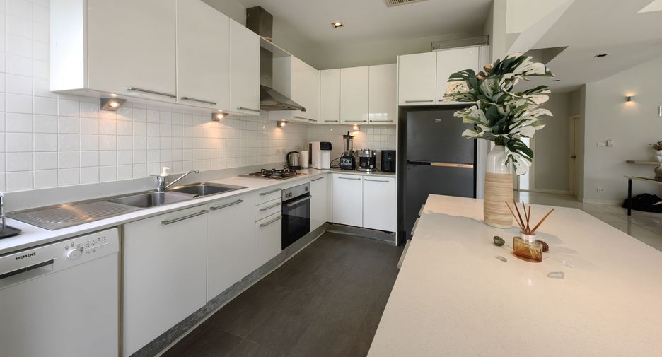 For rent 3 bedrooms house in Thalang, Phuket