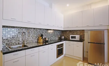 For sale 2 bedrooms condo in Kathu, Phuket