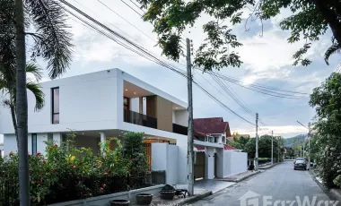 For sale 3 bedrooms house in Mueang Chiang Mai, Chiang Mai