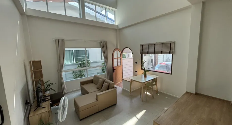 À louer 3 chambres maison à Saraphi, Chiang Mai