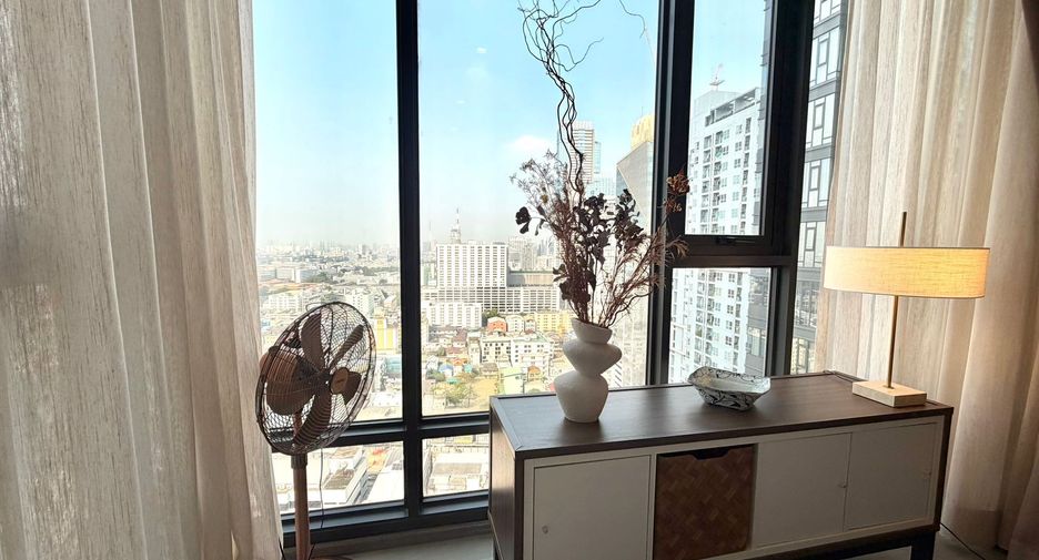 For rent 1 bed condo in Ratchathewi, Bangkok