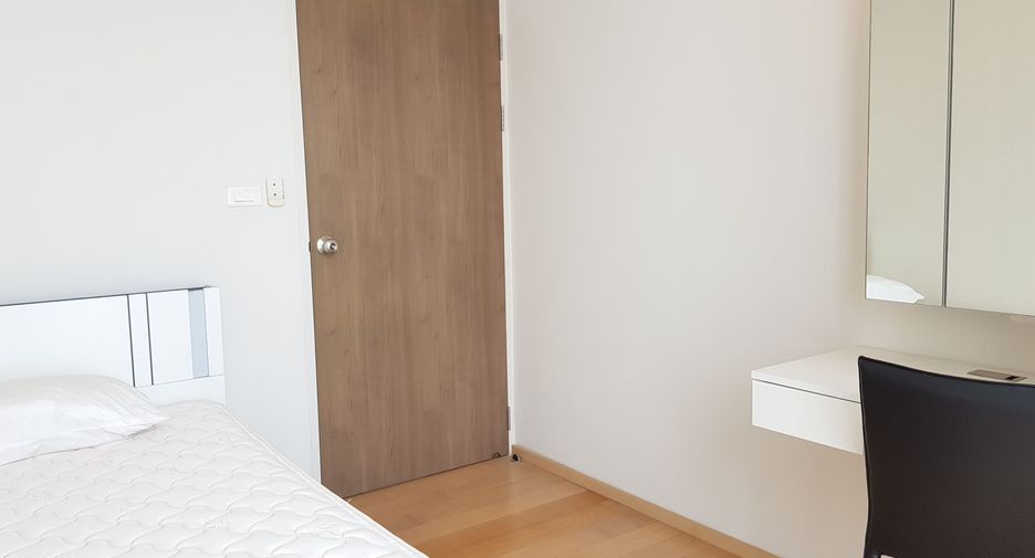 For rent 2 bedrooms condo in Phaya Thai, Bangkok
