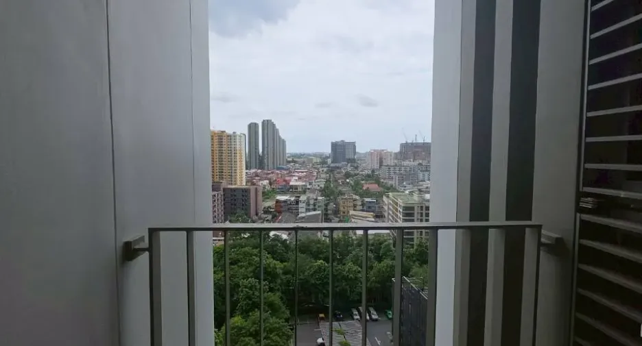 For sale and for rent 1 bed condo in Bang Na, Bangkok