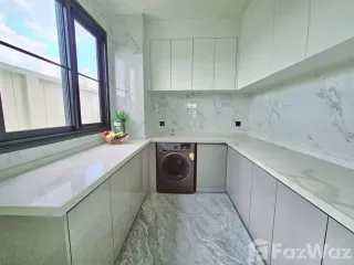 For sale and for rent 4 bedrooms house in Bang Lamung, Chonburi