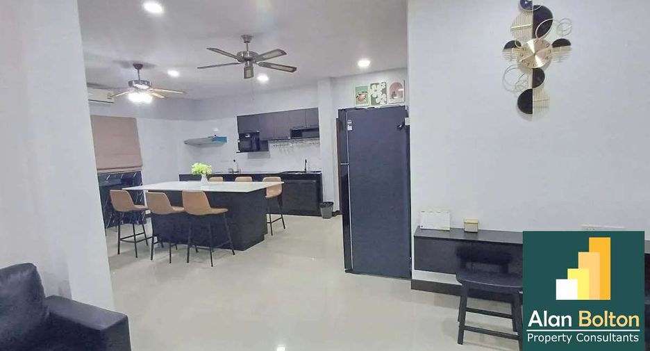 Haus zur Miete mit 6 Zimmer in East Pattaya, Pattaya