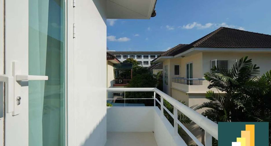 For sale 3 bedrooms house in Jomtien, Pattaya