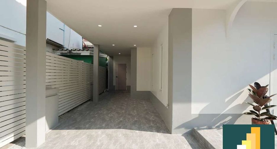 For sale 3 bedrooms house in Jomtien, Pattaya