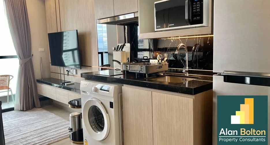 À louer 1 chambre condo à Pratumnak, Pattaya