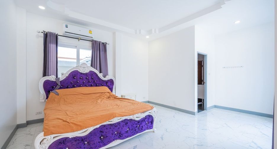 Haus zum Kauf mit 5 Zimmer in Huay Yai, Pattaya