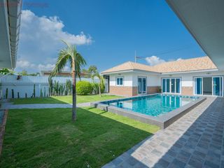 For sale 5 bedrooms house in Bang Lamung, Chonburi