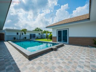 For sale 5 bedrooms house in Bang Lamung, Chonburi