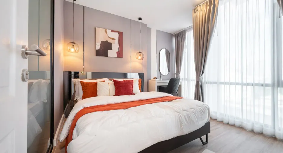 For sale 2 bedrooms condo in Sathon, Bangkok