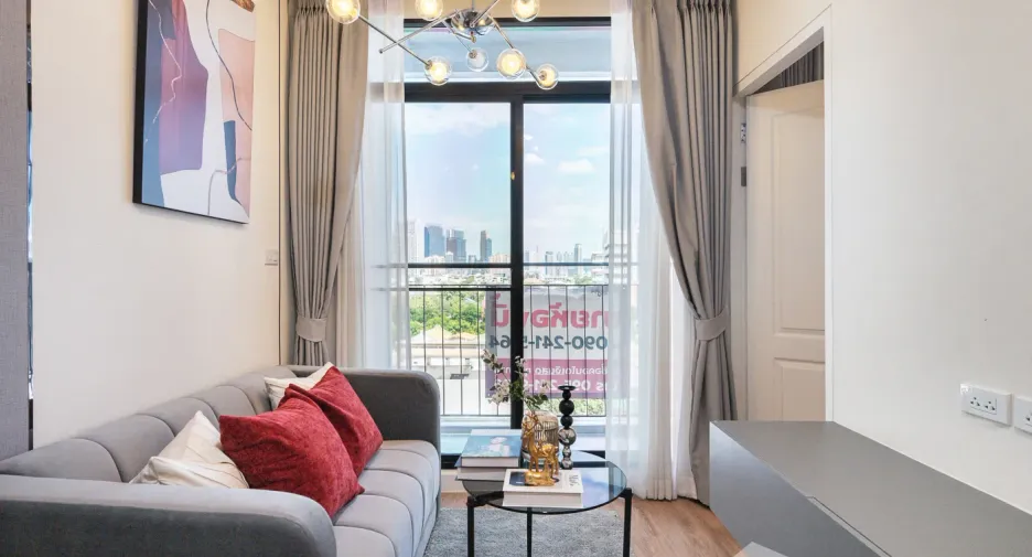 For sale 2 bedrooms condo in Sathon, Bangkok