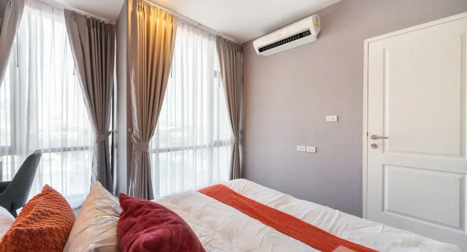 For sale 2 bedrooms condo in Sathon, Bangkok