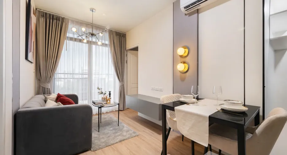 For sale 2 bedrooms condo in Sathon, Bangkok
