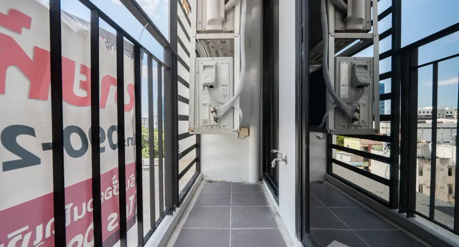 For sale 2 bedrooms condo in Sathon, Bangkok