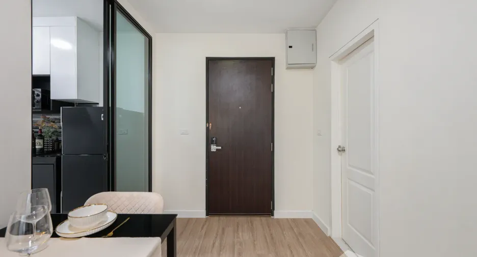 For sale 2 bedrooms condo in Sathon, Bangkok
