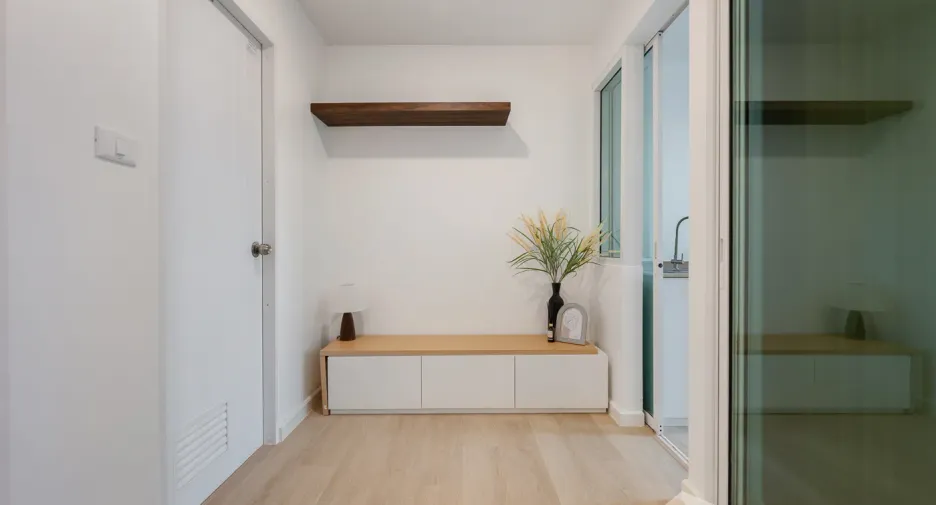 For sale studio condo in Phra Khanong, Bangkok