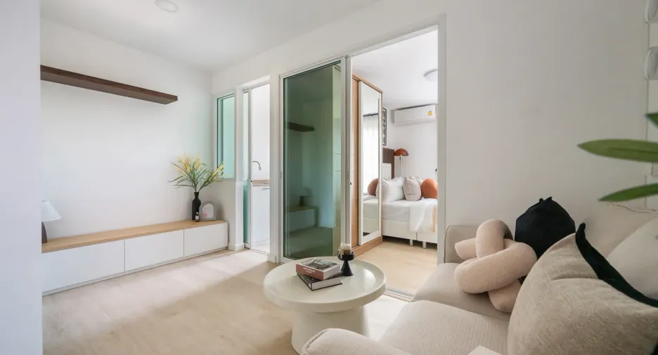 For sale studio condo in Phra Khanong, Bangkok