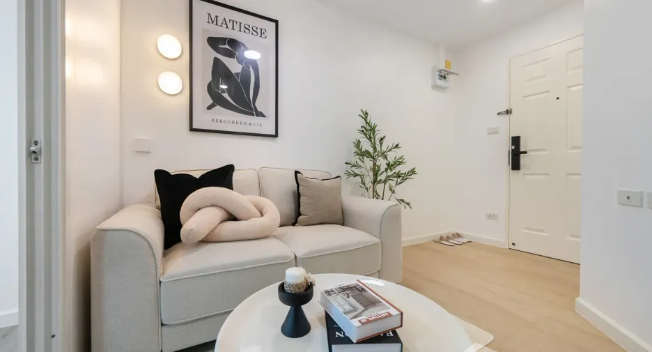 For sale studio condo in Phra Khanong, Bangkok
