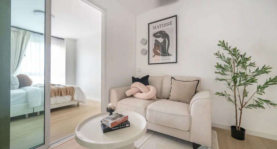 For sale studio condo in Phra Khanong, Bangkok