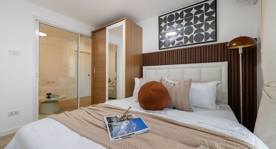 For sale studio condo in Phra Khanong, Bangkok