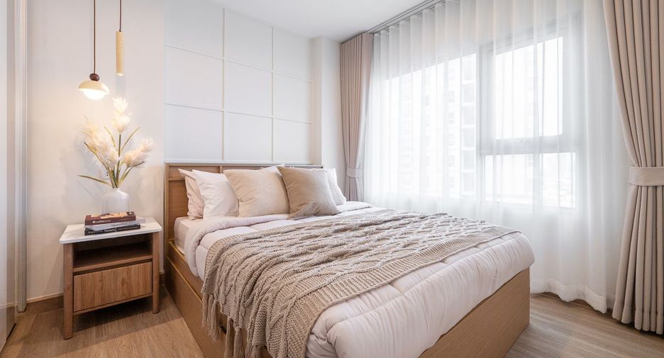 For sale 1 bed condo in Thon Buri, Bangkok