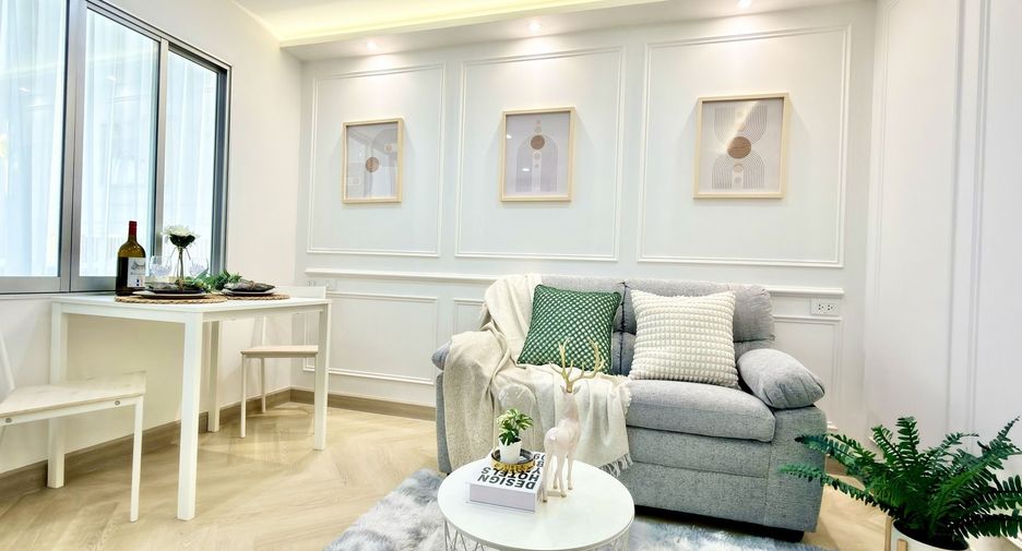 For sale 1 bed condo in Bang Kapi, Bangkok