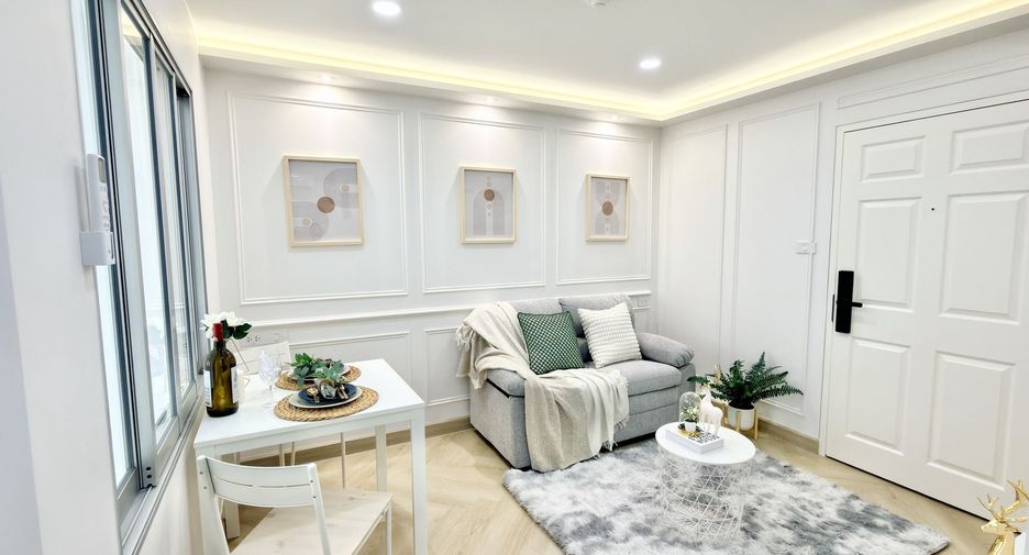 For sale 1 bed condo in Bang Kapi, Bangkok
