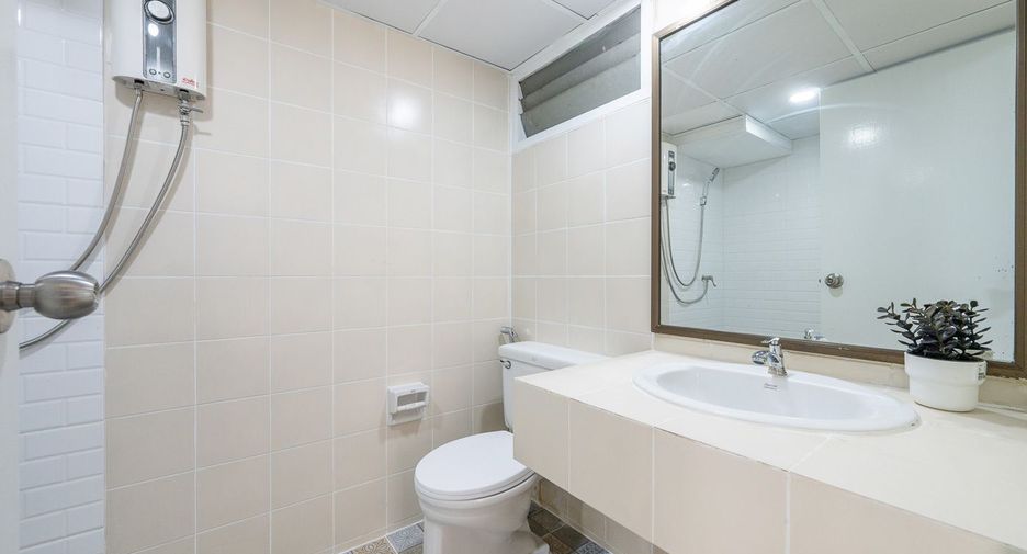 Wohnung zum Kauf mit 1 Zimmer in Lat Phrao, Bangkok