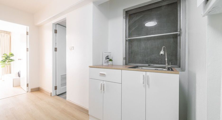 Wohnung zum Kauf mit 1 Zimmer in Lat Phrao, Bangkok