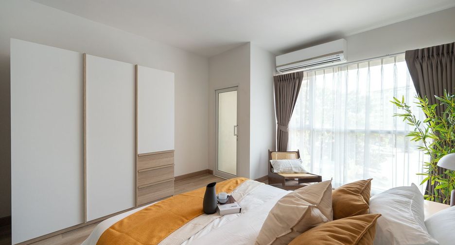 À vendre studio condo à Phasi Charoen, Bangkok